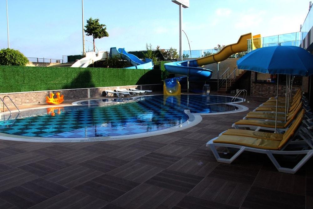 Merlin Beach Park Hotel Tosmur Экстерьер фото